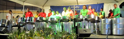 Invaders lirar steelpan